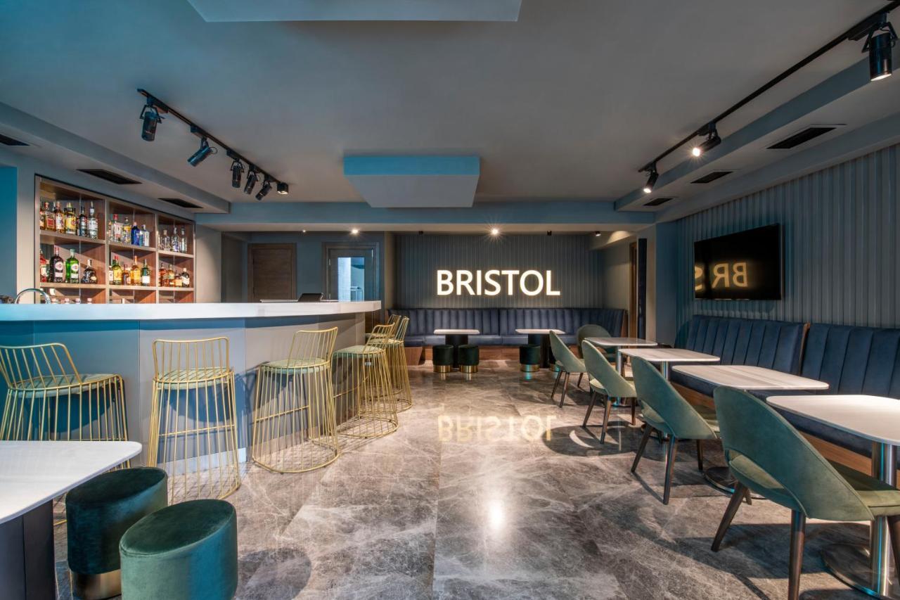 Bristol Hotel And Spa Bakuriani Esterno foto